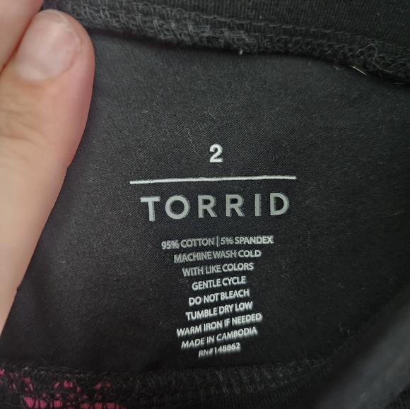 Torrid origami leggings 2x - Picture 3 of 3